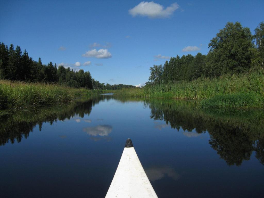 Falkudden Camping Cafe Och Stugby Hotel Nas Bruk Kültér fotó